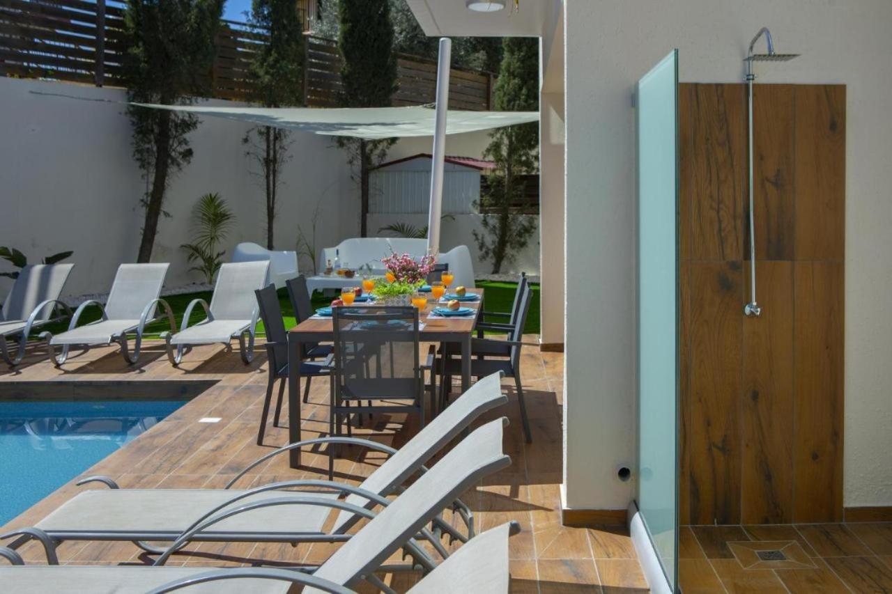 Tsokkos Family Villa - Pool Garden 2' Walk To Beach Протарас Екстериор снимка