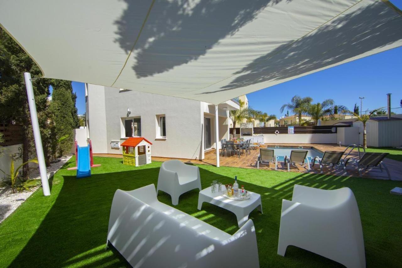 Tsokkos Family Villa - Pool Garden 2' Walk To Beach Протарас Екстериор снимка