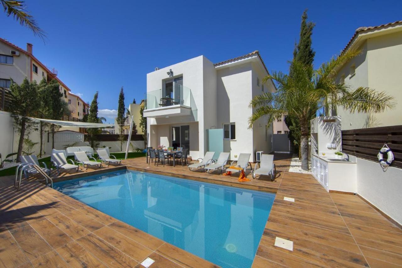 Tsokkos Family Villa - Pool Garden 2' Walk To Beach Протарас Екстериор снимка